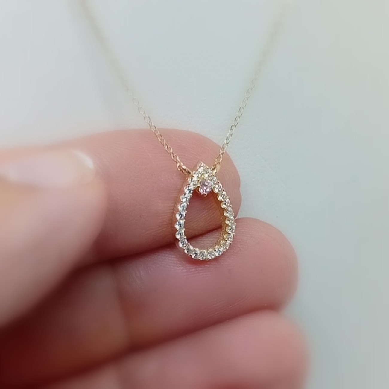 Χρυσό κολιέ δάκρυ με λευκά & ΡΟΖ ζιργκόν 